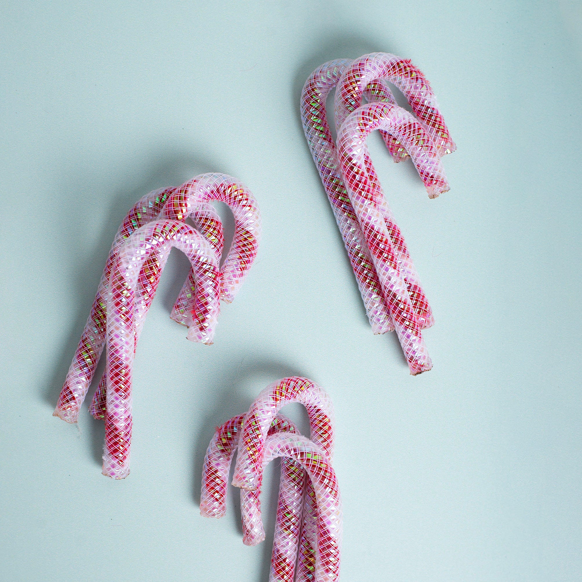 Dezi & Roo - mini candy cane cat kicker toy - holiday gift for cat - cat gifts